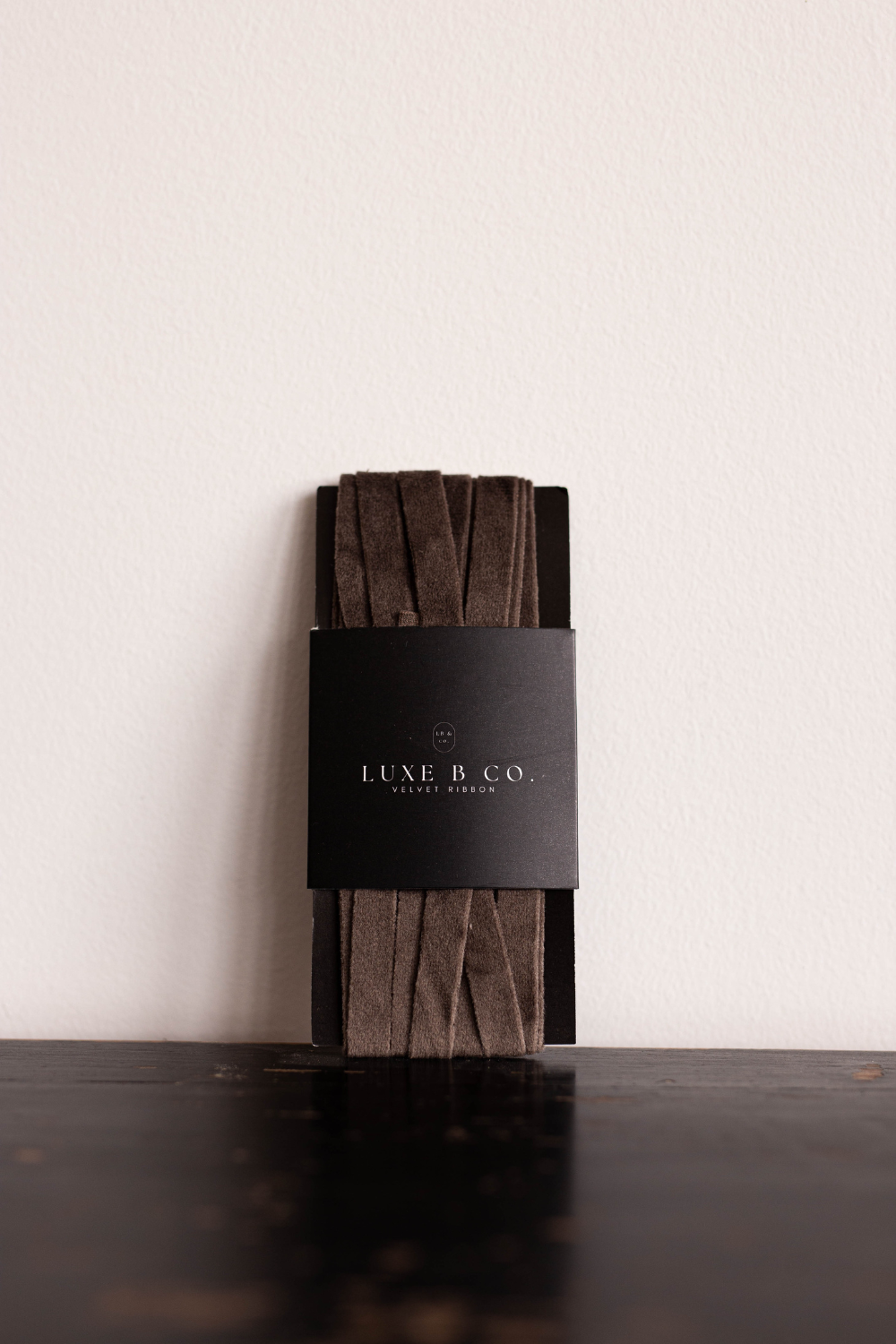 Ribbon Brown Paddle Packaging - Luxe B Co