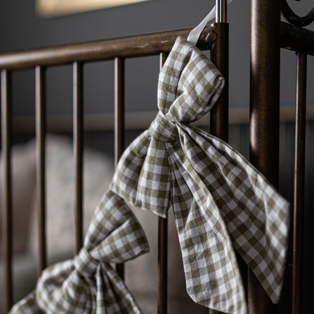 Gingham Green Bow Garland - Luxe B Co