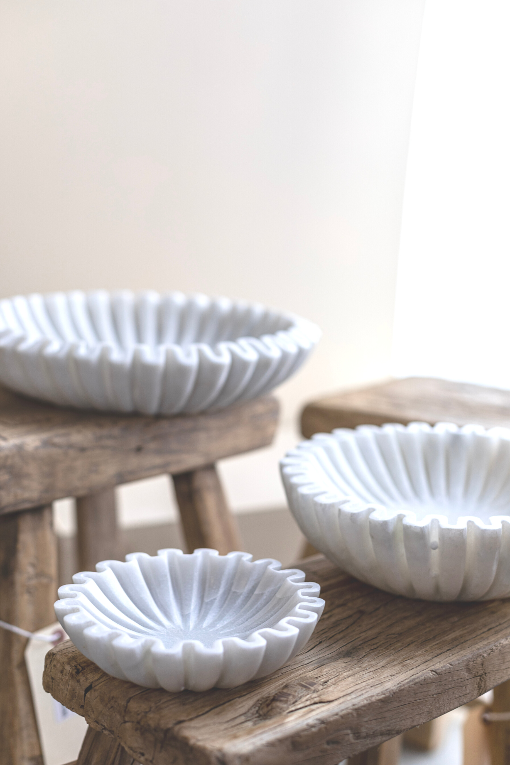Marble Fluted Scalloped Bowls Medium - Luxe B Co