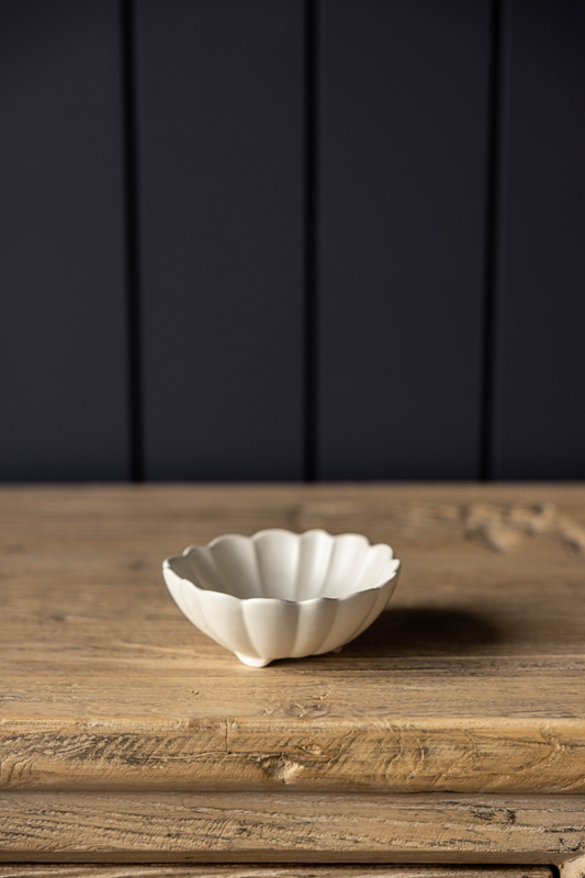 Scalloped Footed Bowl | By Luxe B Co