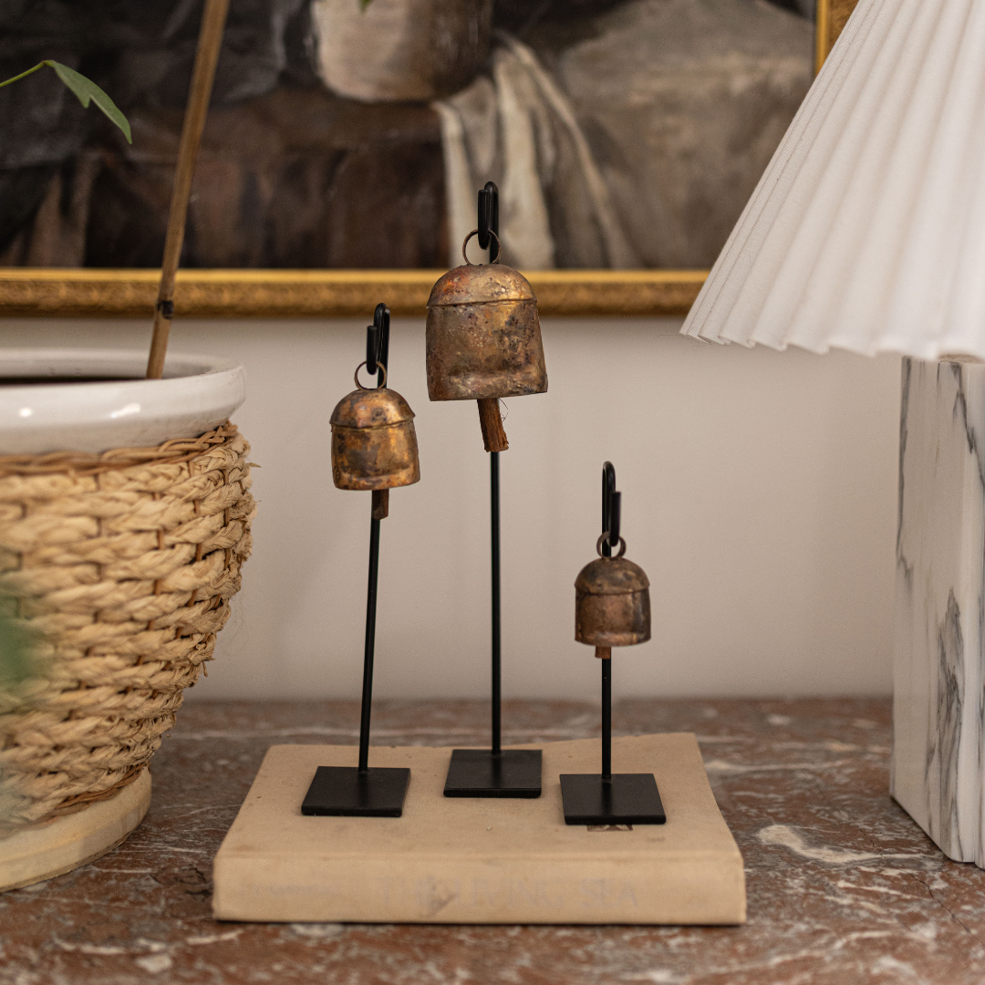 Vintage Inspired Bell Stands - Luxe B Co