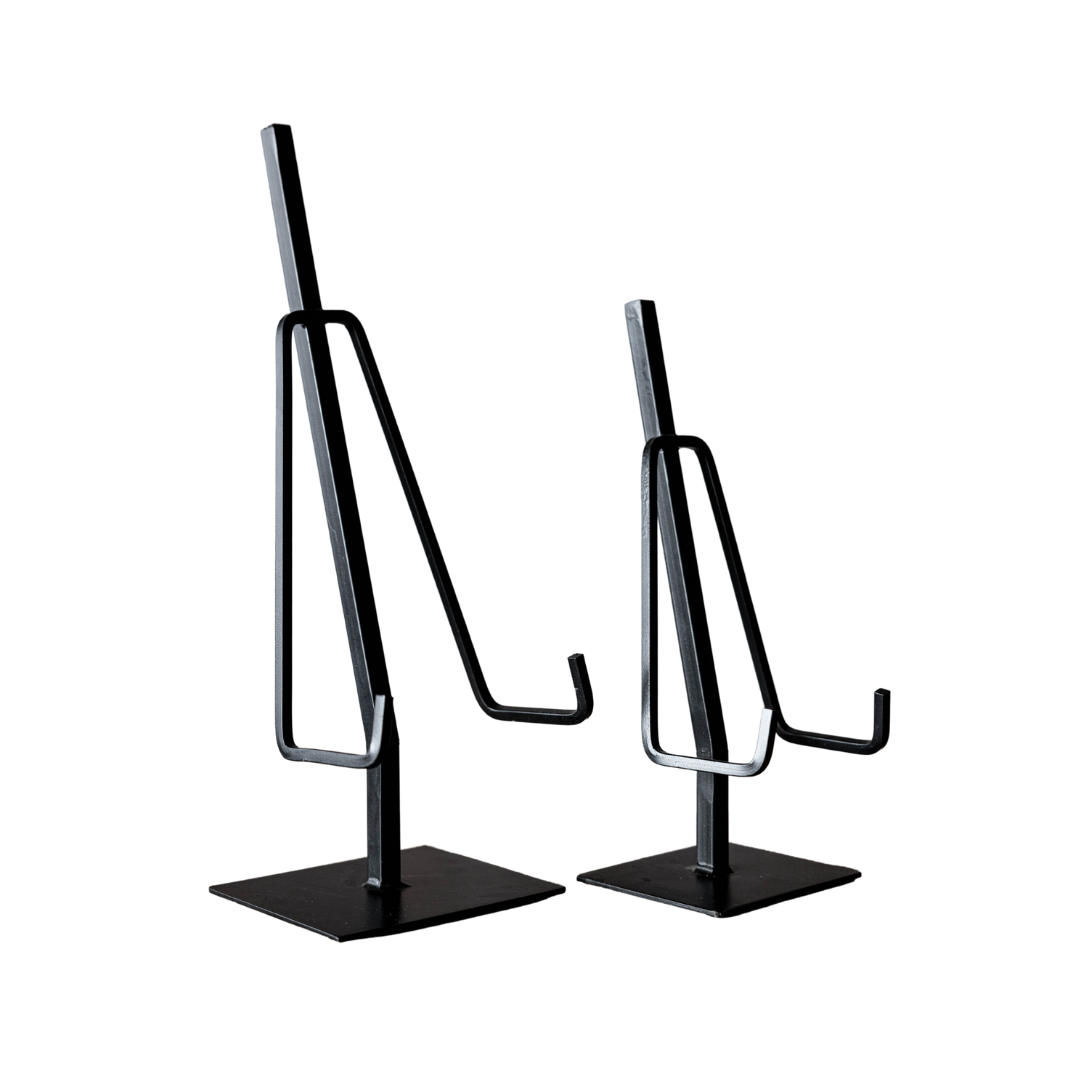 Dual Arm Black Iron Easel - Luxe B Co