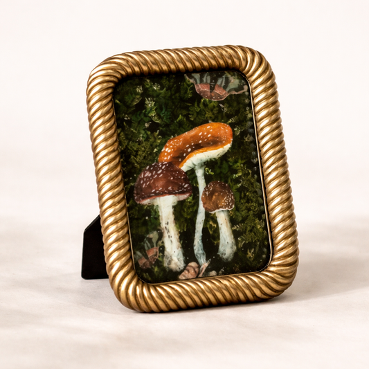 Gold Rectangle Cord Photo Frame | By Luxe B Co.