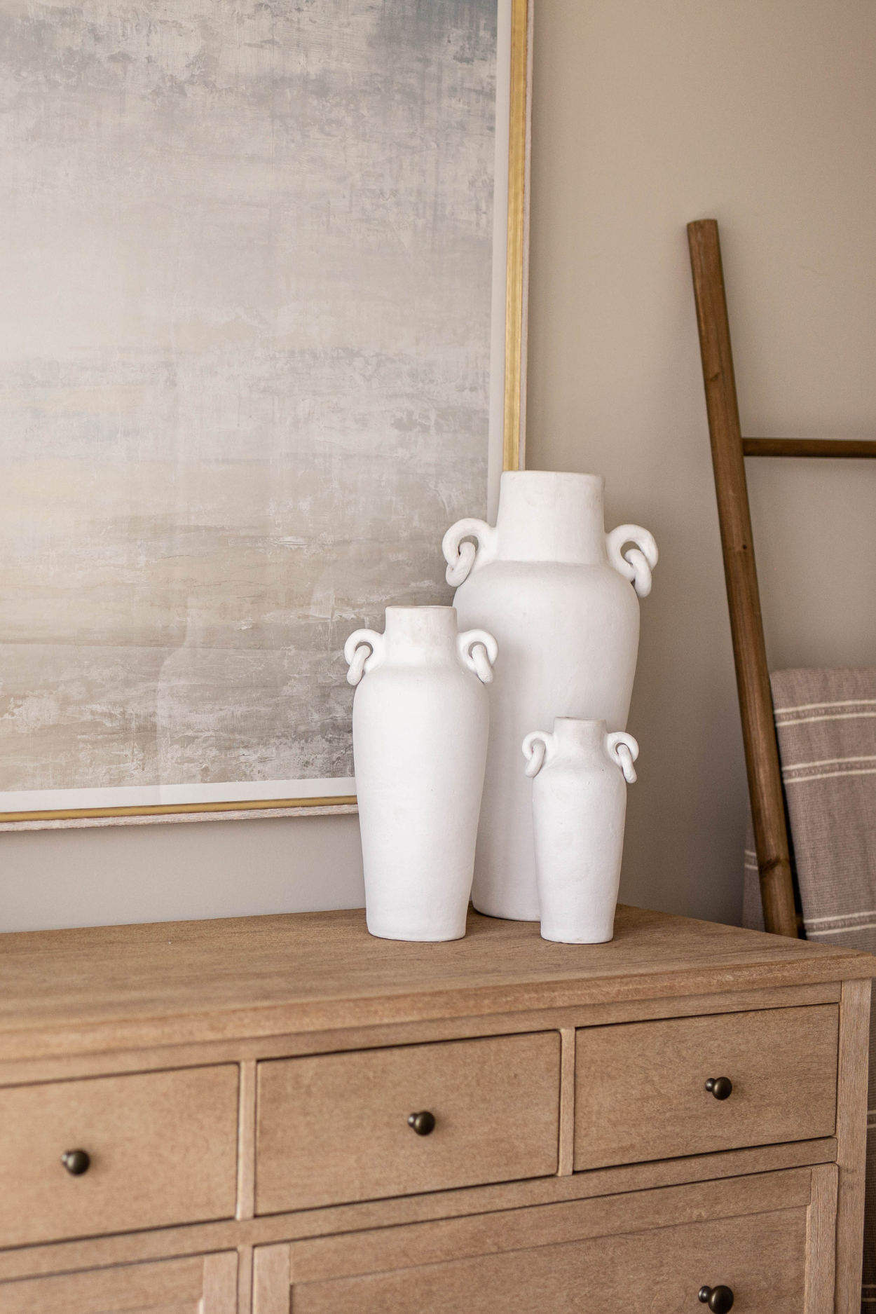 Santorini Urn Link Vase Small | By Luxe B Co.