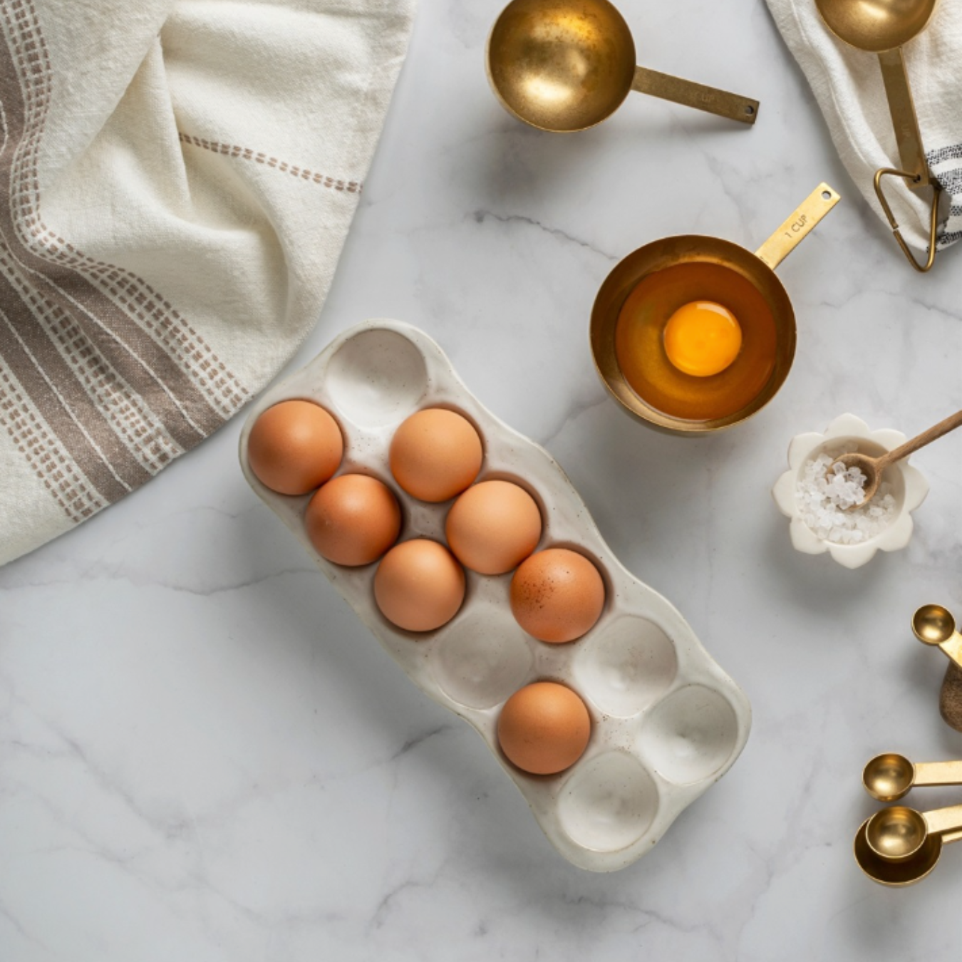 Speckled Egg Holder | By Luxe B Co
