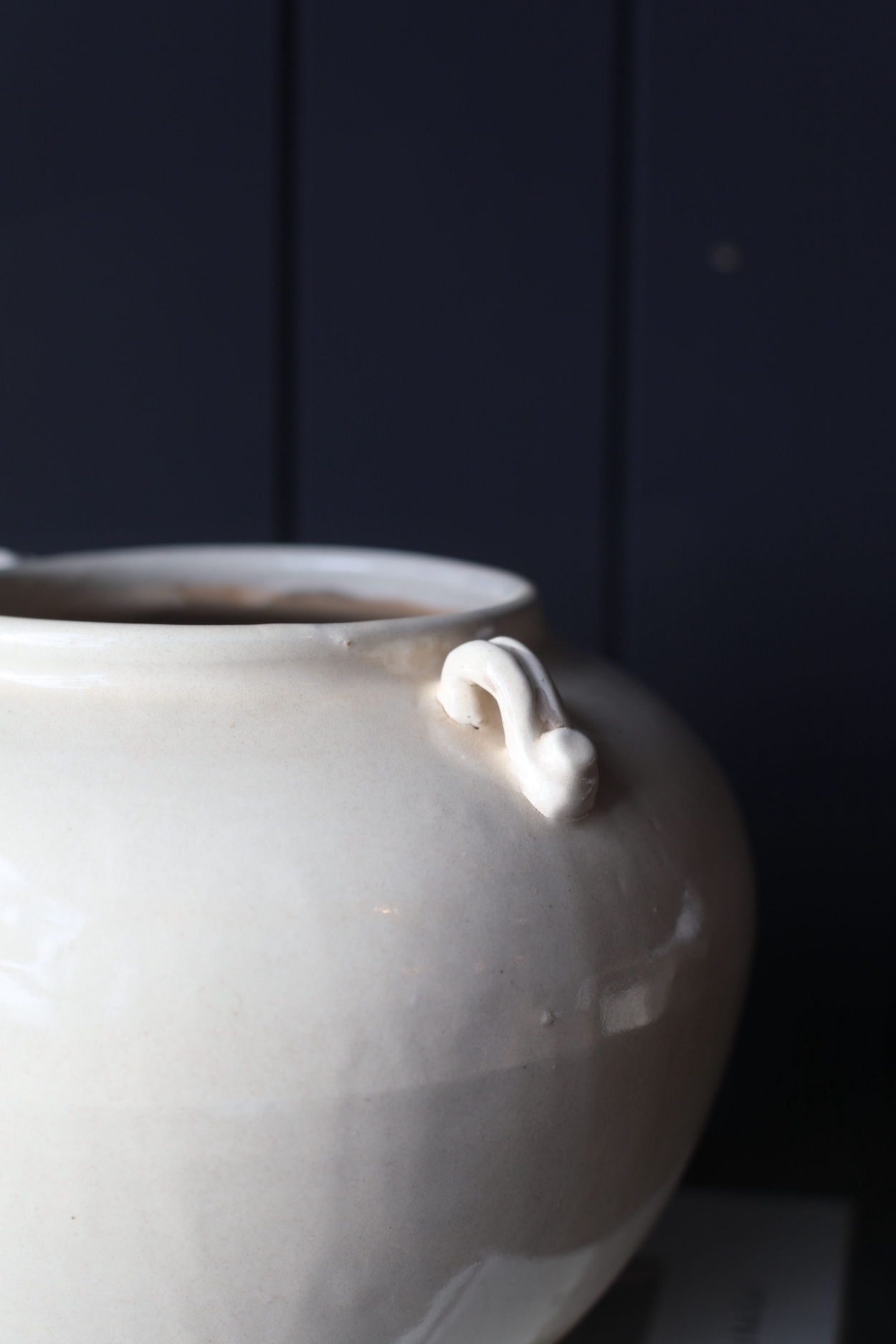Vintage Cream Glazed Pot | By Luxe B Co.