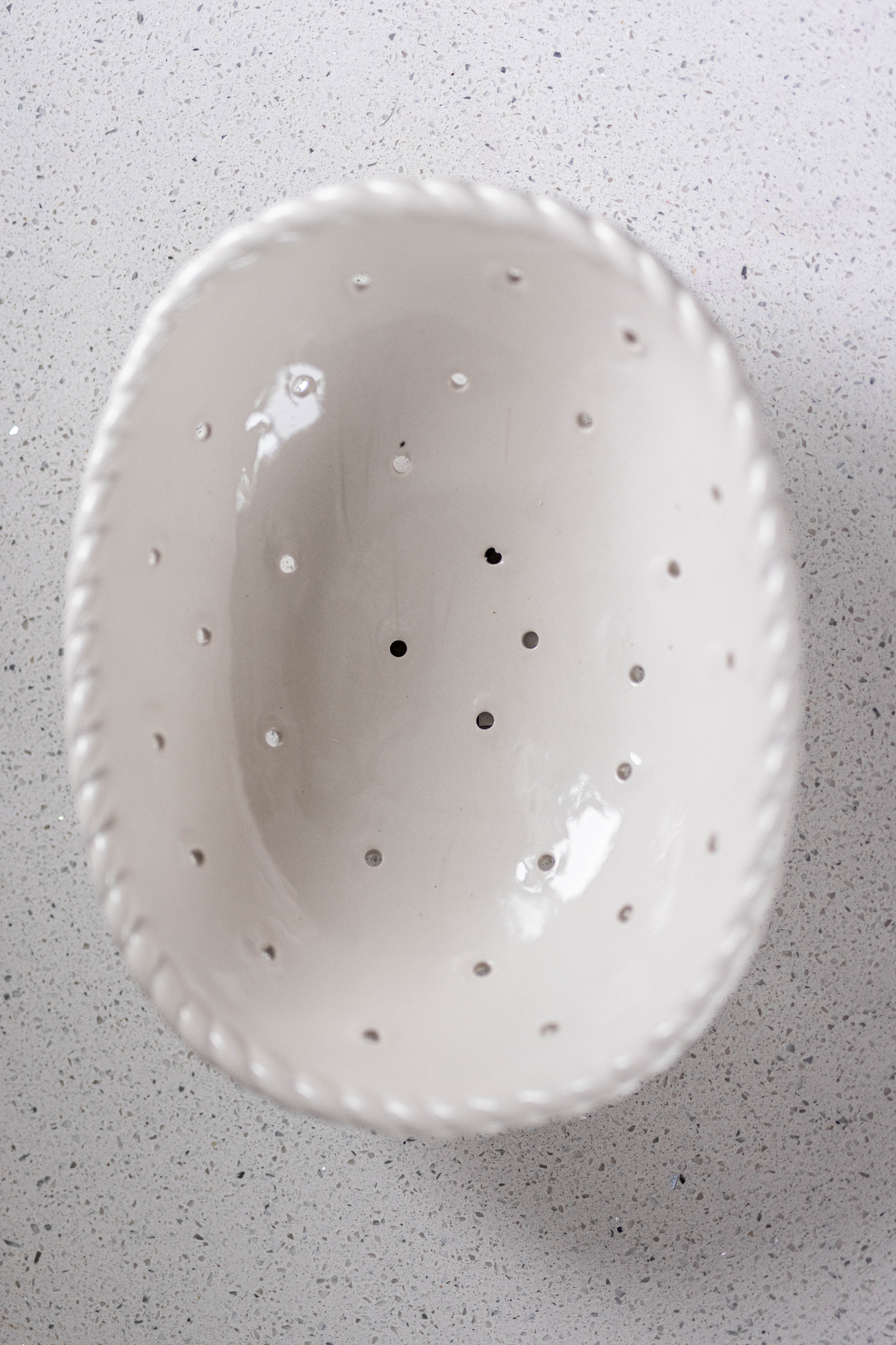 White Stoneware Berry Colander | By Luxe B Co.