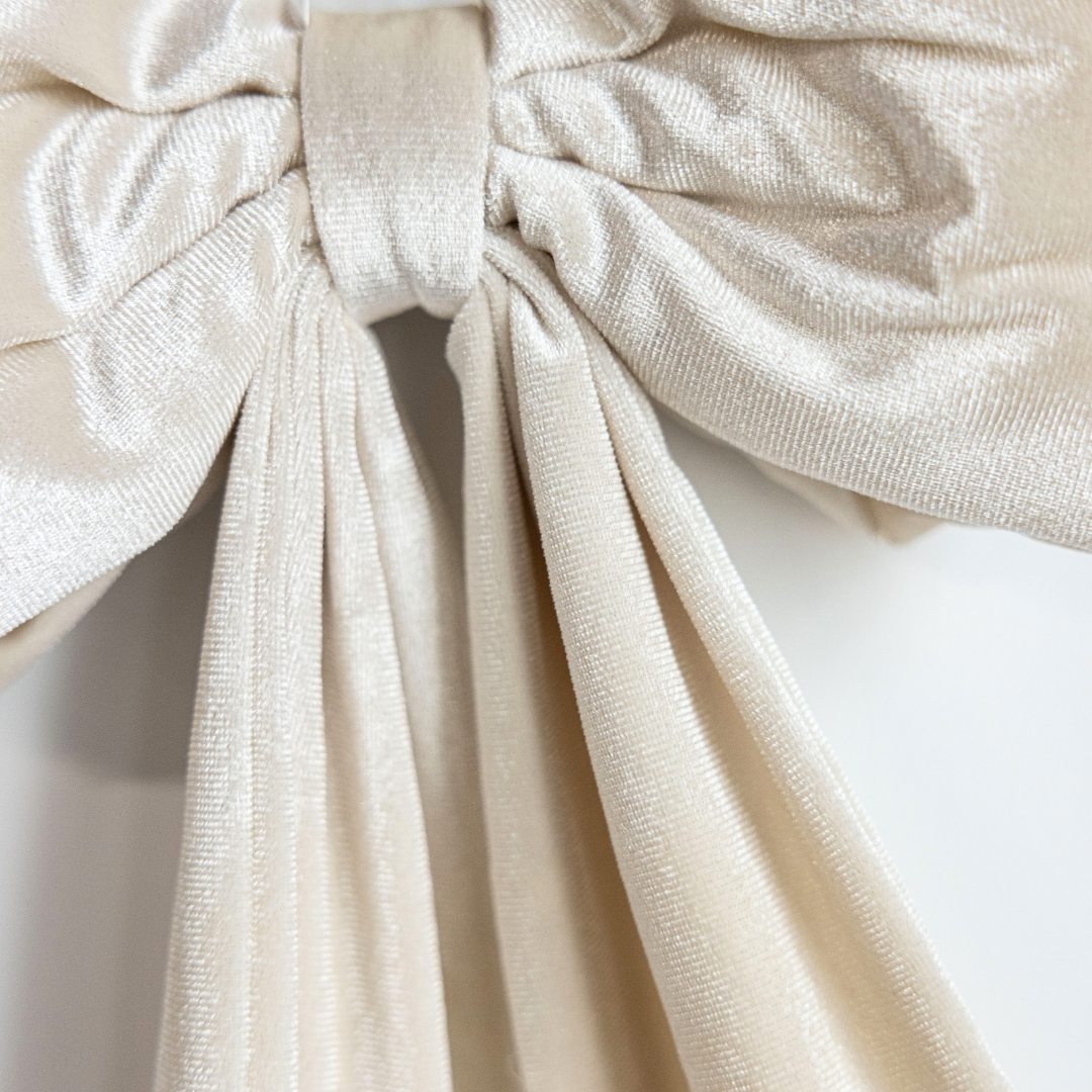 Cream Velvet Bow Garland - Luxe B Co