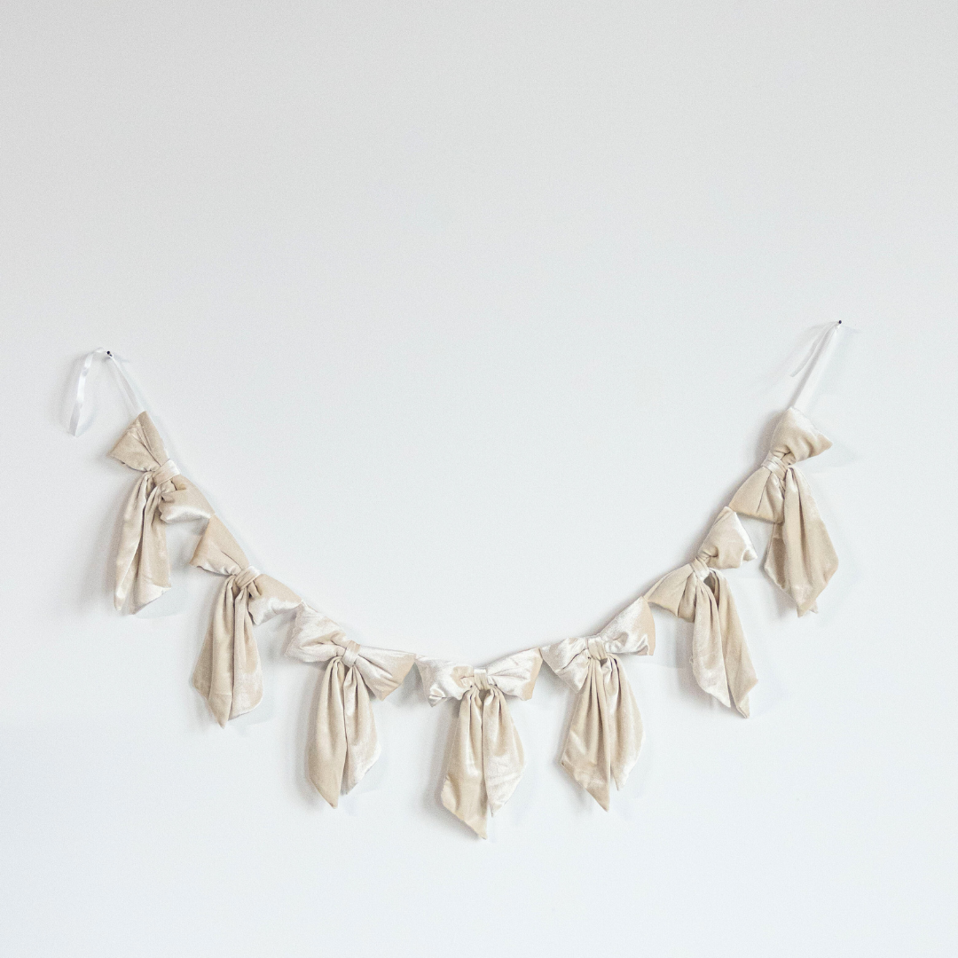 Cream Velvet Bow Garland - Luxe B Co