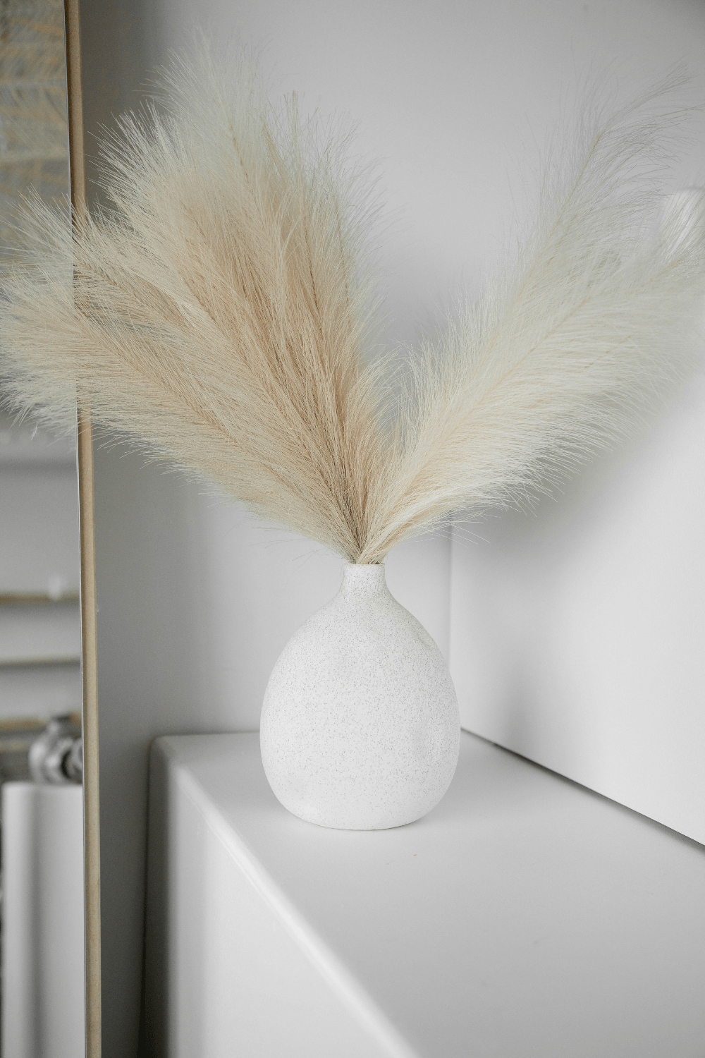 Pampas grass vase accent size small artificial faux + Mojave vase promo pack - Luxe B Co