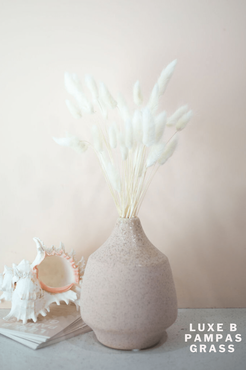 Bunny tails in colour bleach white - Luxe B Co