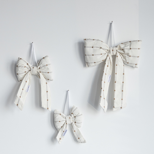 White & Light Brown Dotted Striped Bows