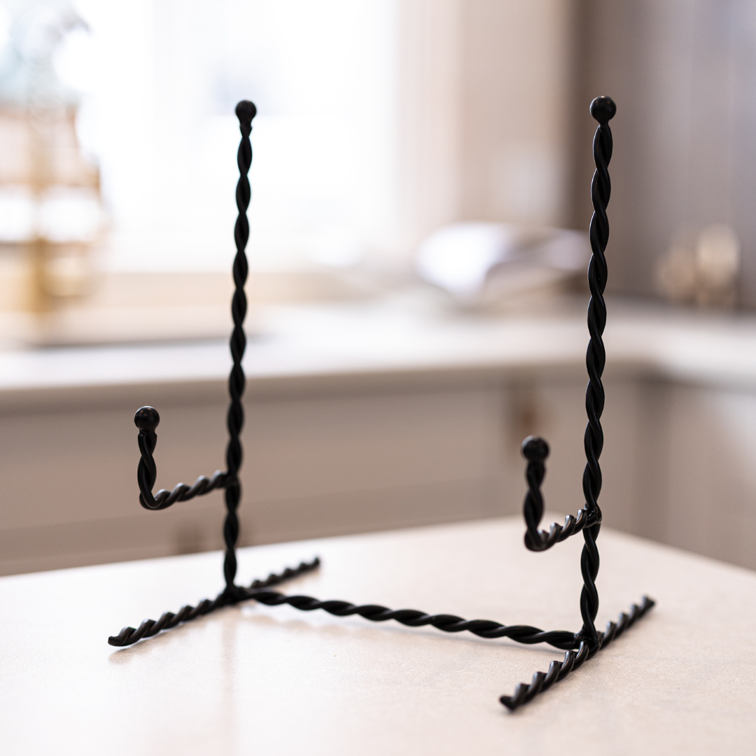 Twisted Iron Cook Book Stand - Luxe B Co