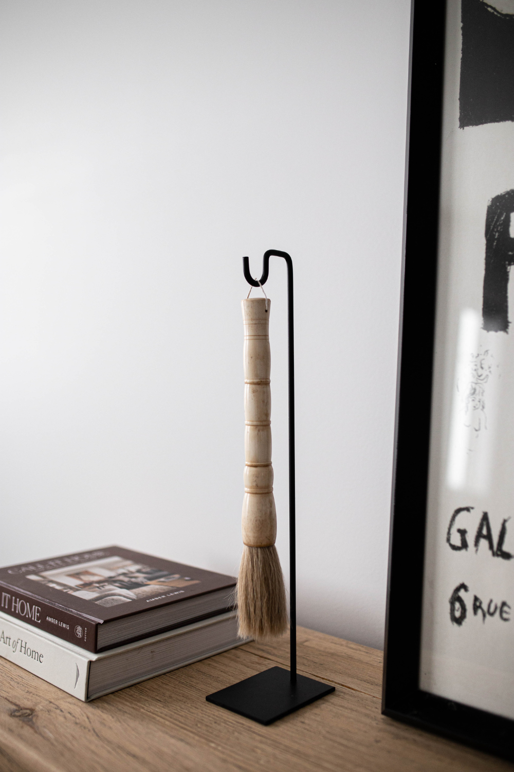 Calligraphy Brush with Stand - Luxe B Co