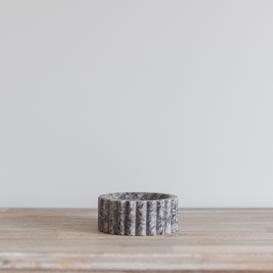 Beige Marble Fluted Soap Dish | By Luxe B Co.