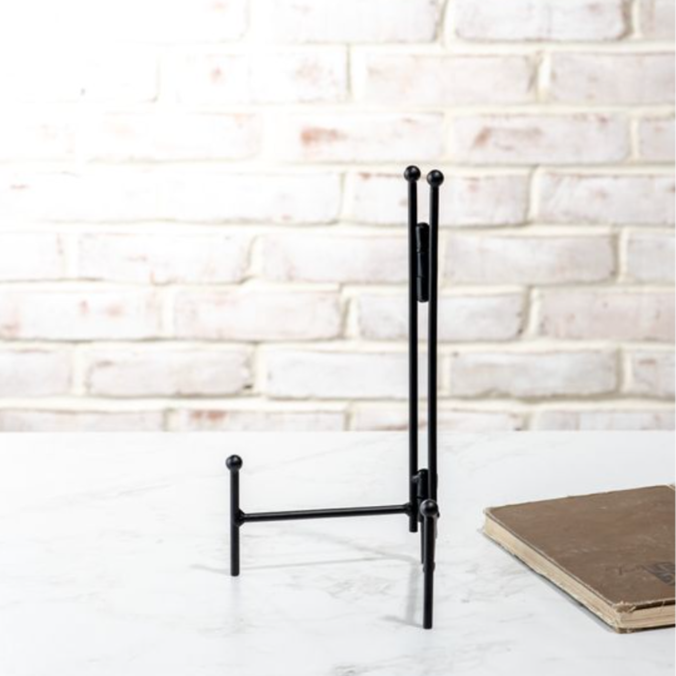 Black Foldable Easel | By Luxe B Co.