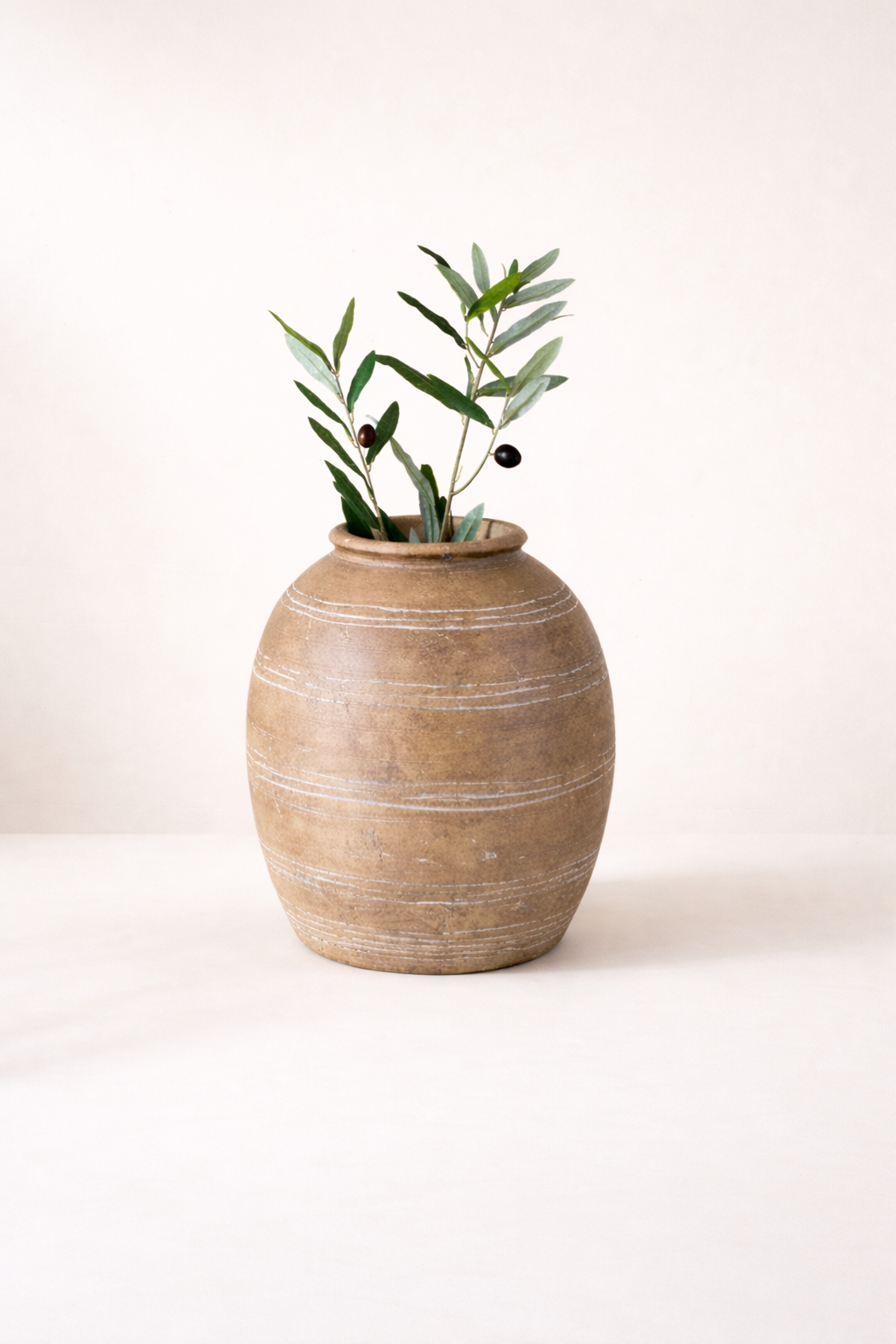 Brown Terracotta Line Vase - Luxe B Co