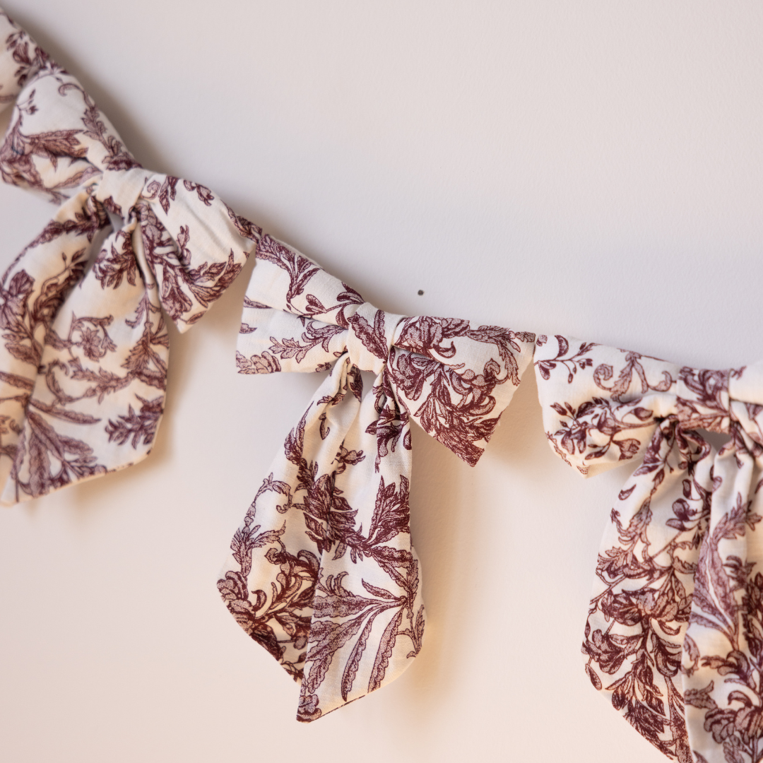 Burgundy Toile Bow Garland | By Luxe B Co. 