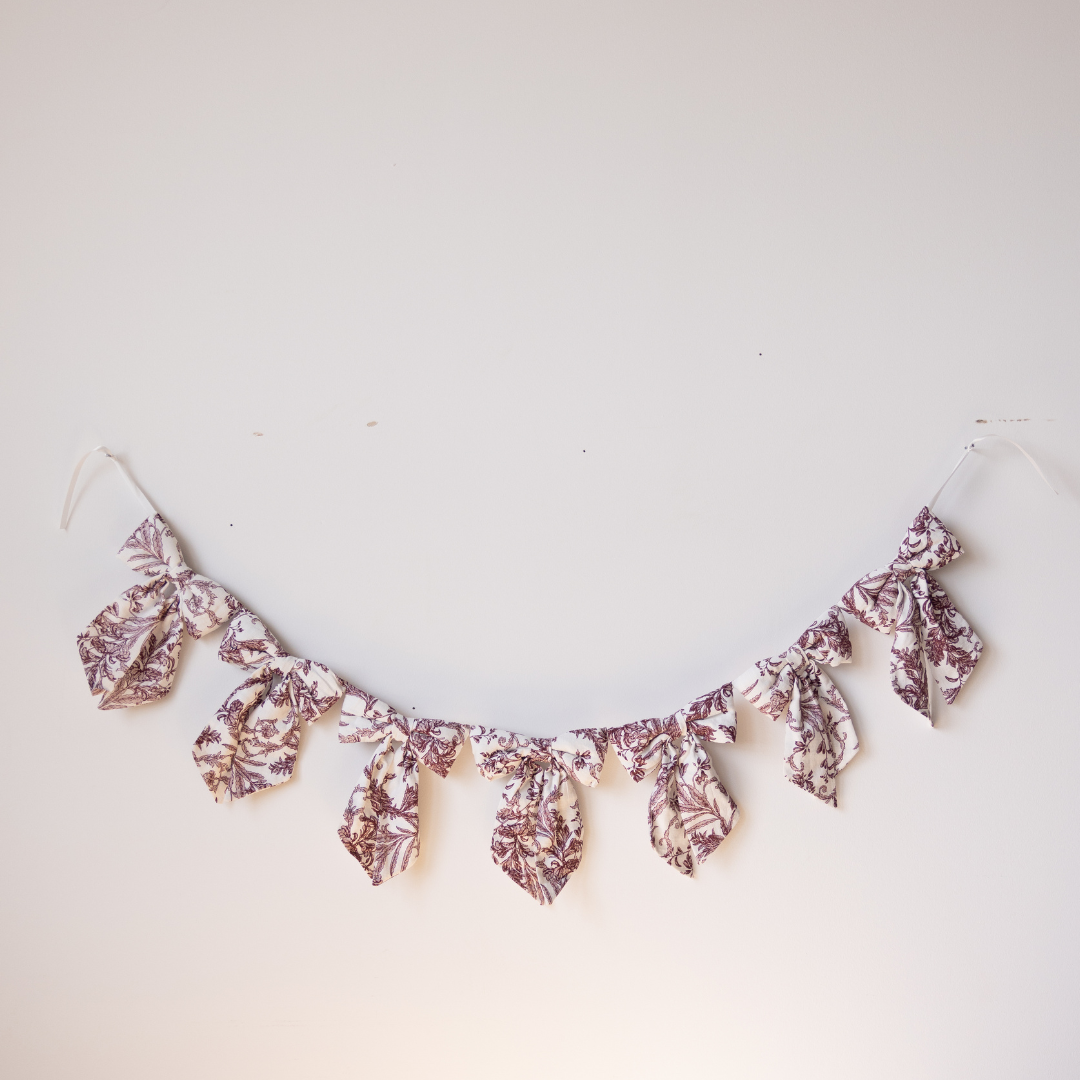 Burgundy Toile Bow Garland | By Luxe B Co. 