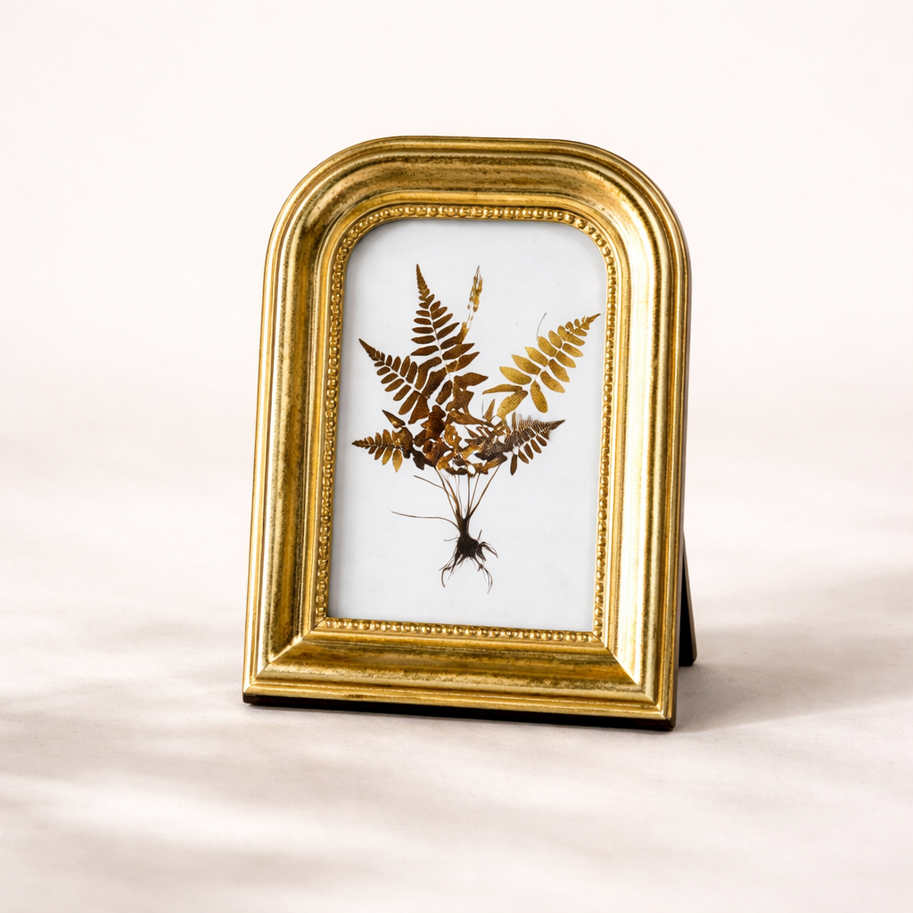 Gold Arched Heirloom Photo Frame | By Luxe B Co.