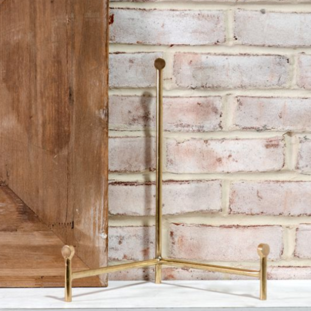 Gold Straight Easel | By Luxe B Co.