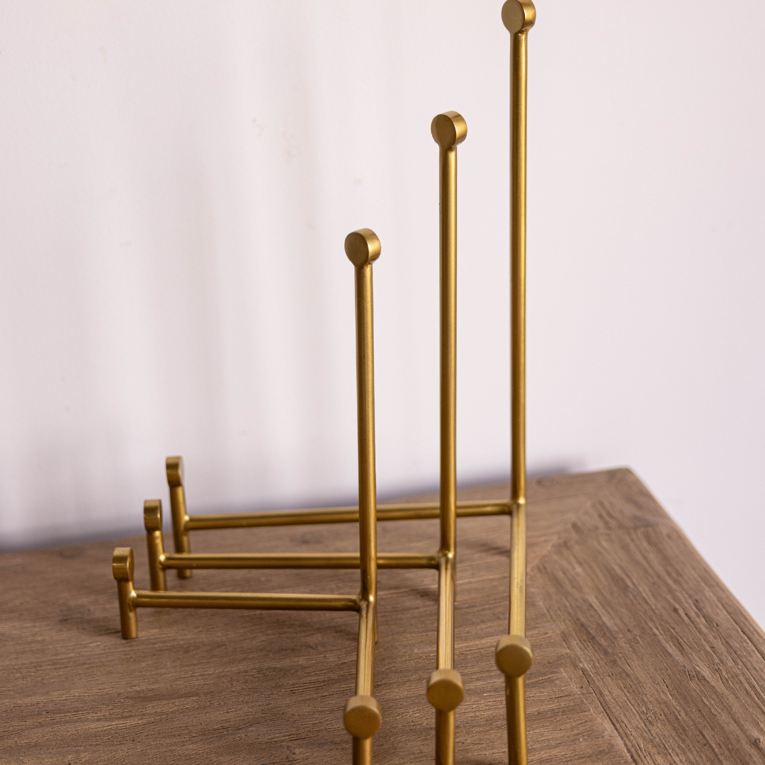 Gold Straight Easel By Luxe B Co. 