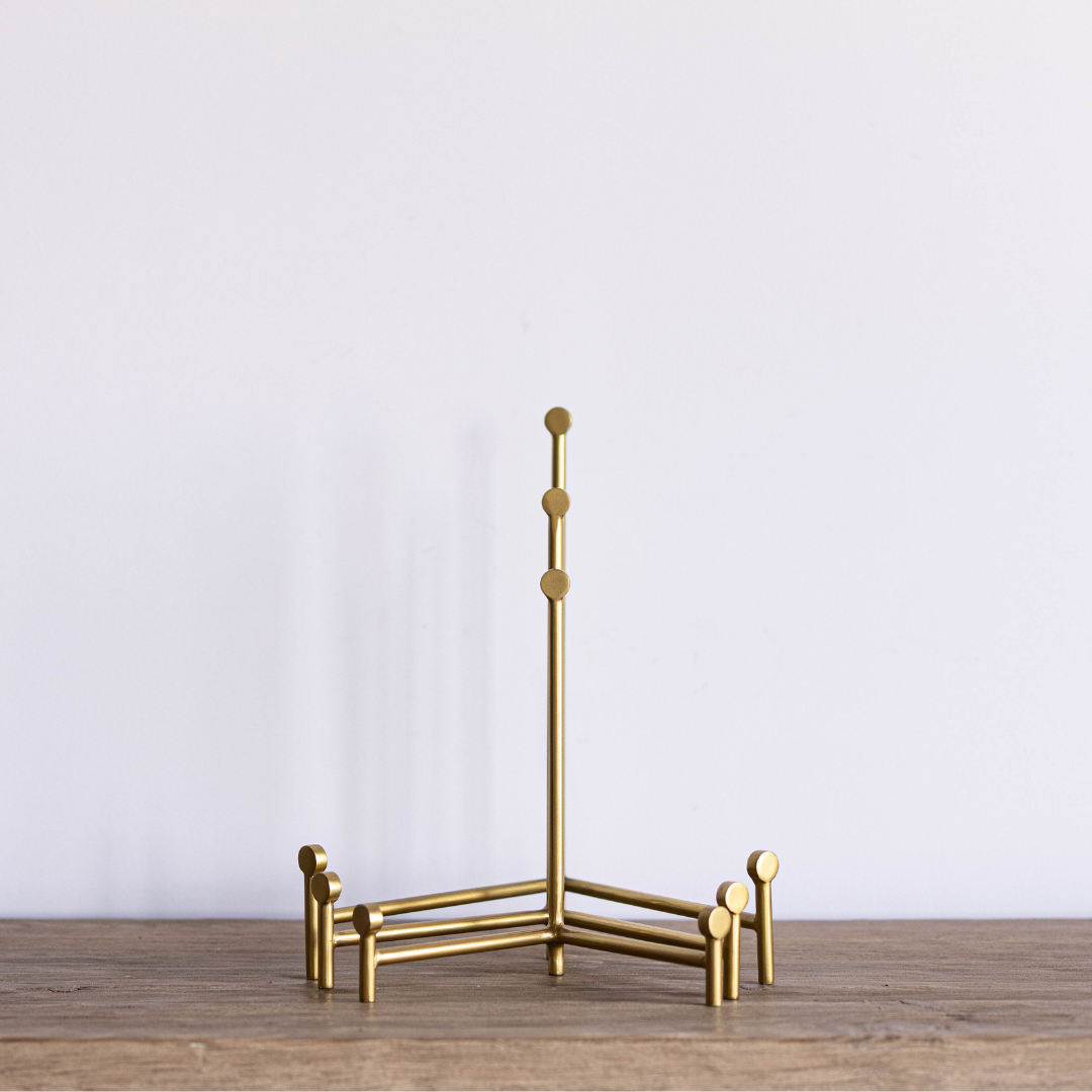Gold Straight Easel By Luxe B Co. 