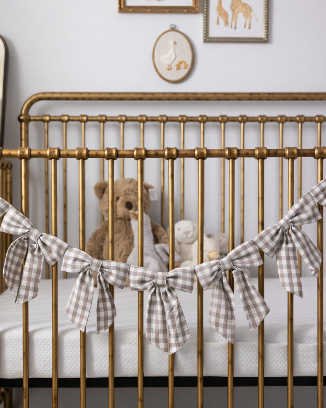 Luxe B Co. Gingham Fabric Bows Garland - Thumbnail 3