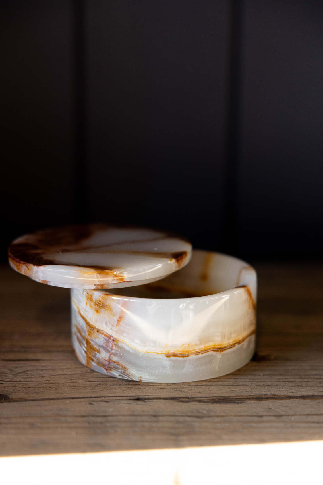 Light Green Onyx Lidded Marble Dish