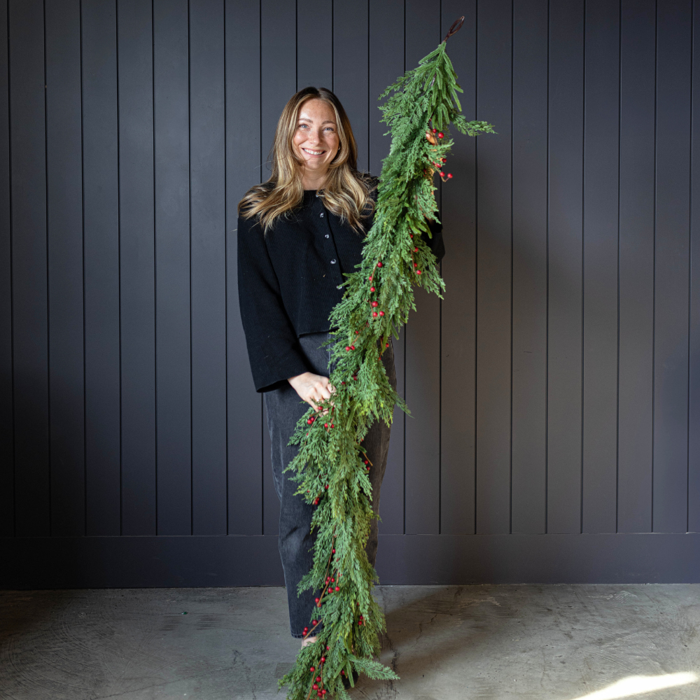 Luxe B Co. Norfolk Cypress Garland - Thumbnail 2