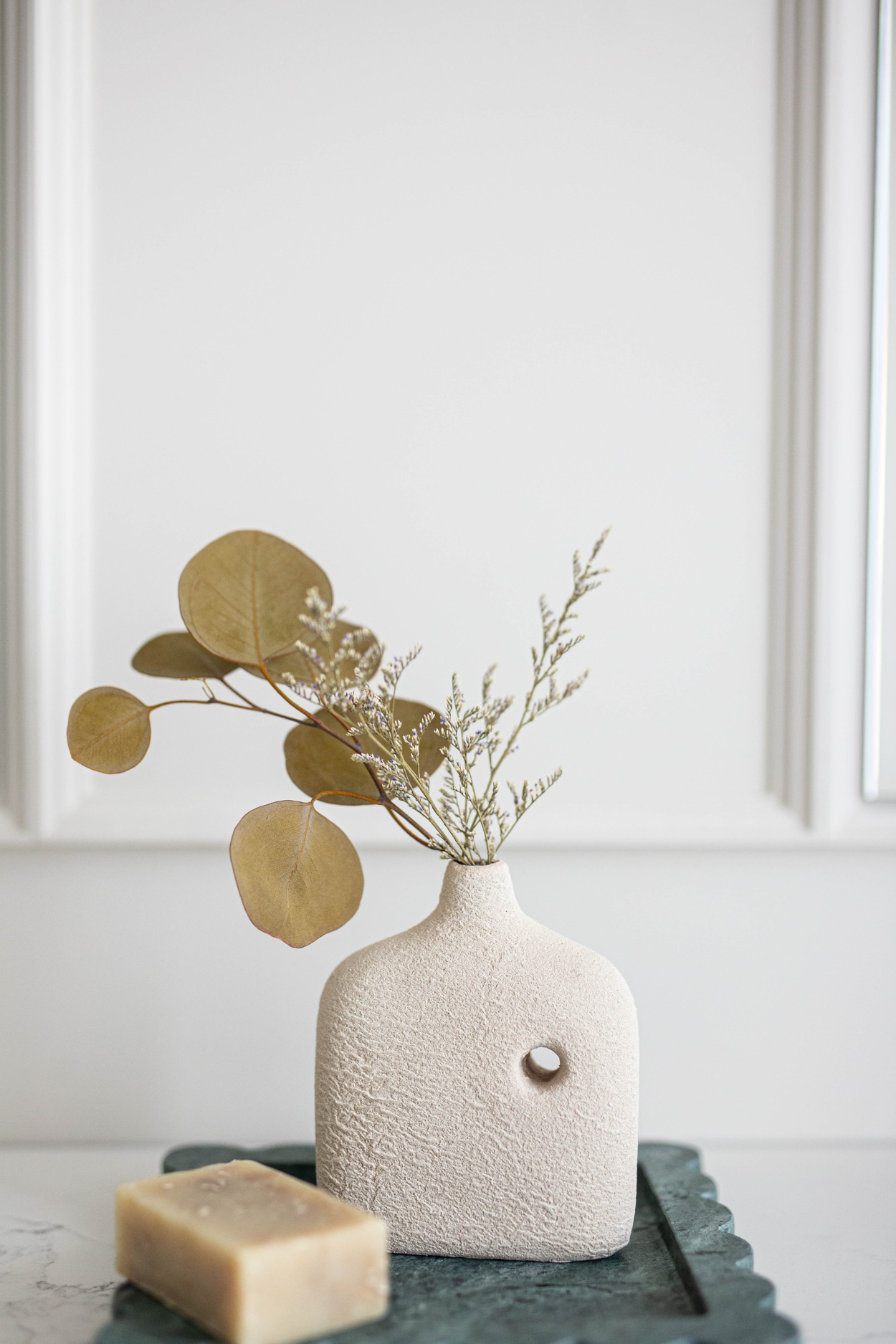 Milos Vase Cream | By Luxe B Co.