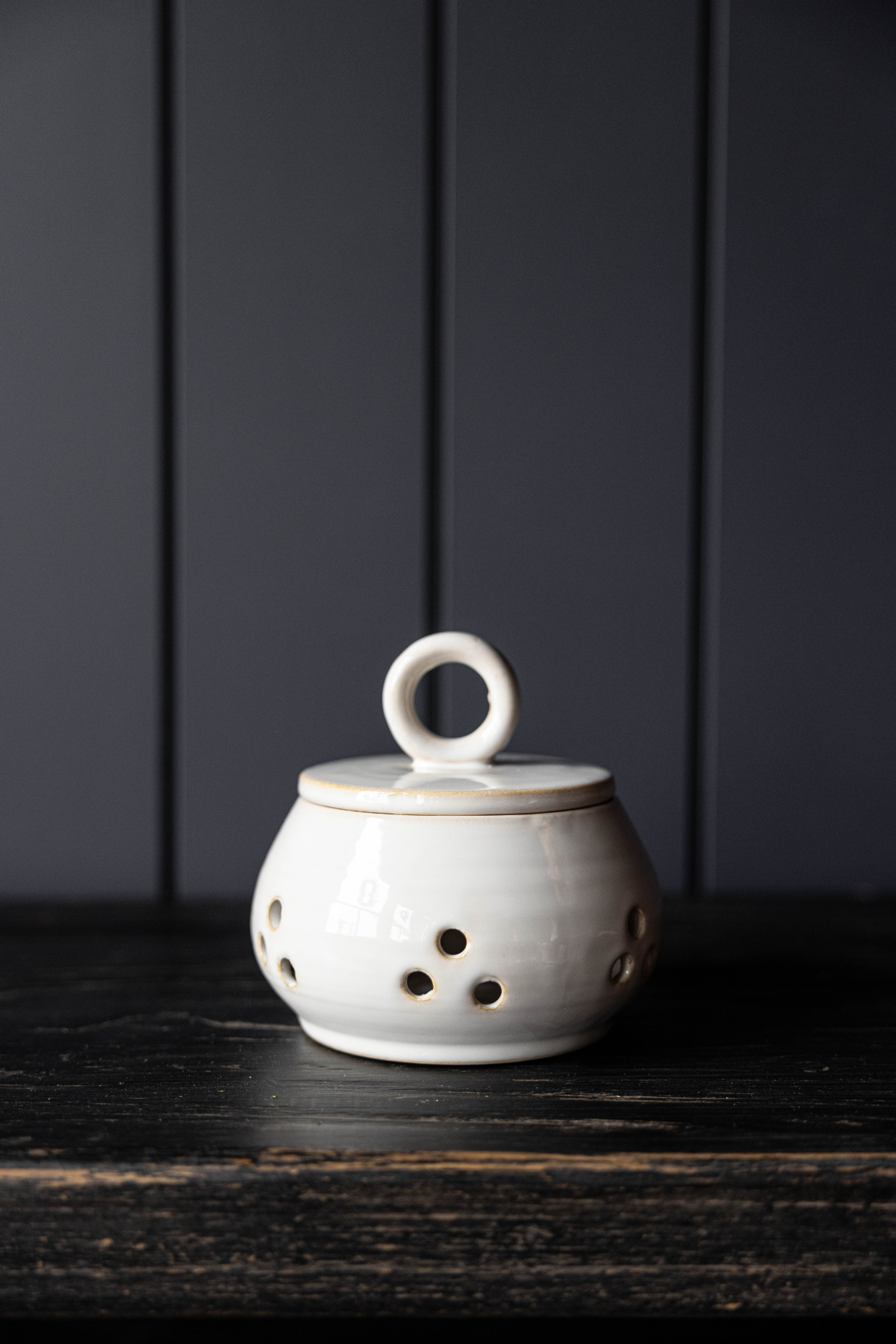 Stoneware Garlic/Onion Keeper | By Luxe B Co 