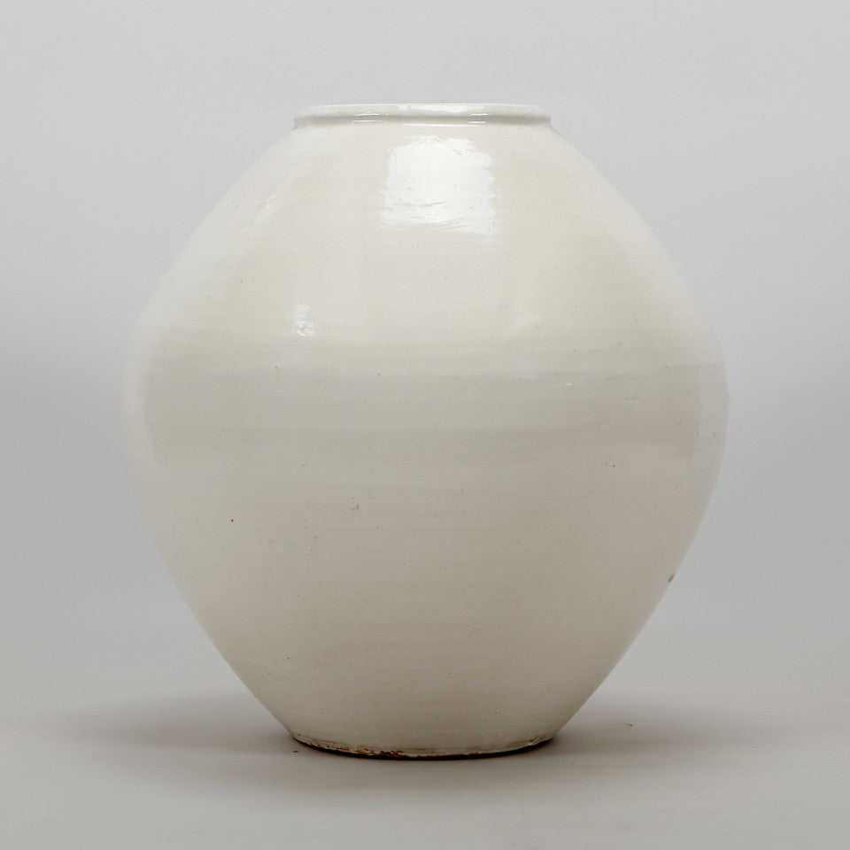 Tapered White Pot | By Luxe B Co.