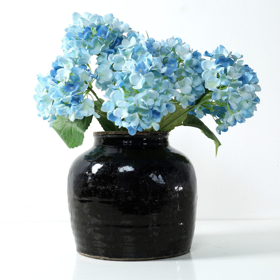 Vintage Black Glazed Pot | By Luxe B Co.