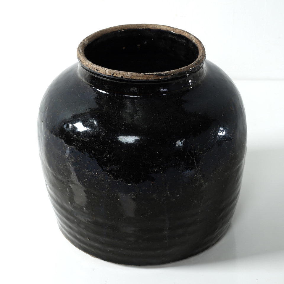 Vintage Black Glazed Pot | By Luxe B Co.