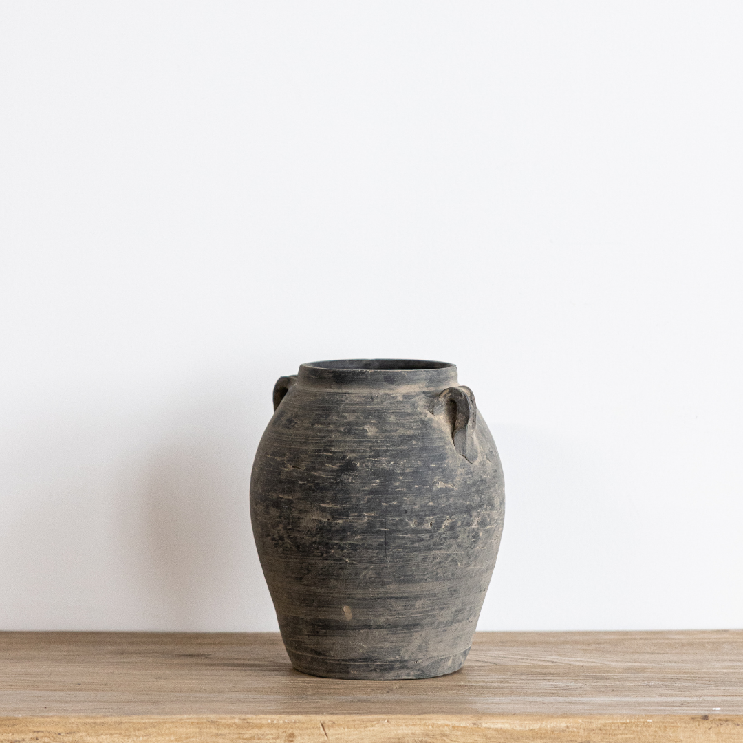 Vintage Inspired Porcelain Pot Two Handle | By Luxe B Co. 