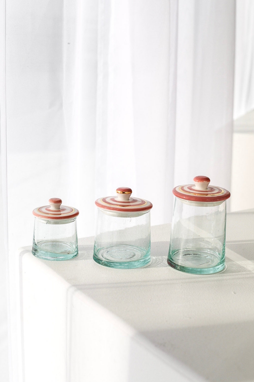 MARRAKECH ROUND GLASS WITH CERAMIC LID STRIPED PINK GOLD - Luxe B Co