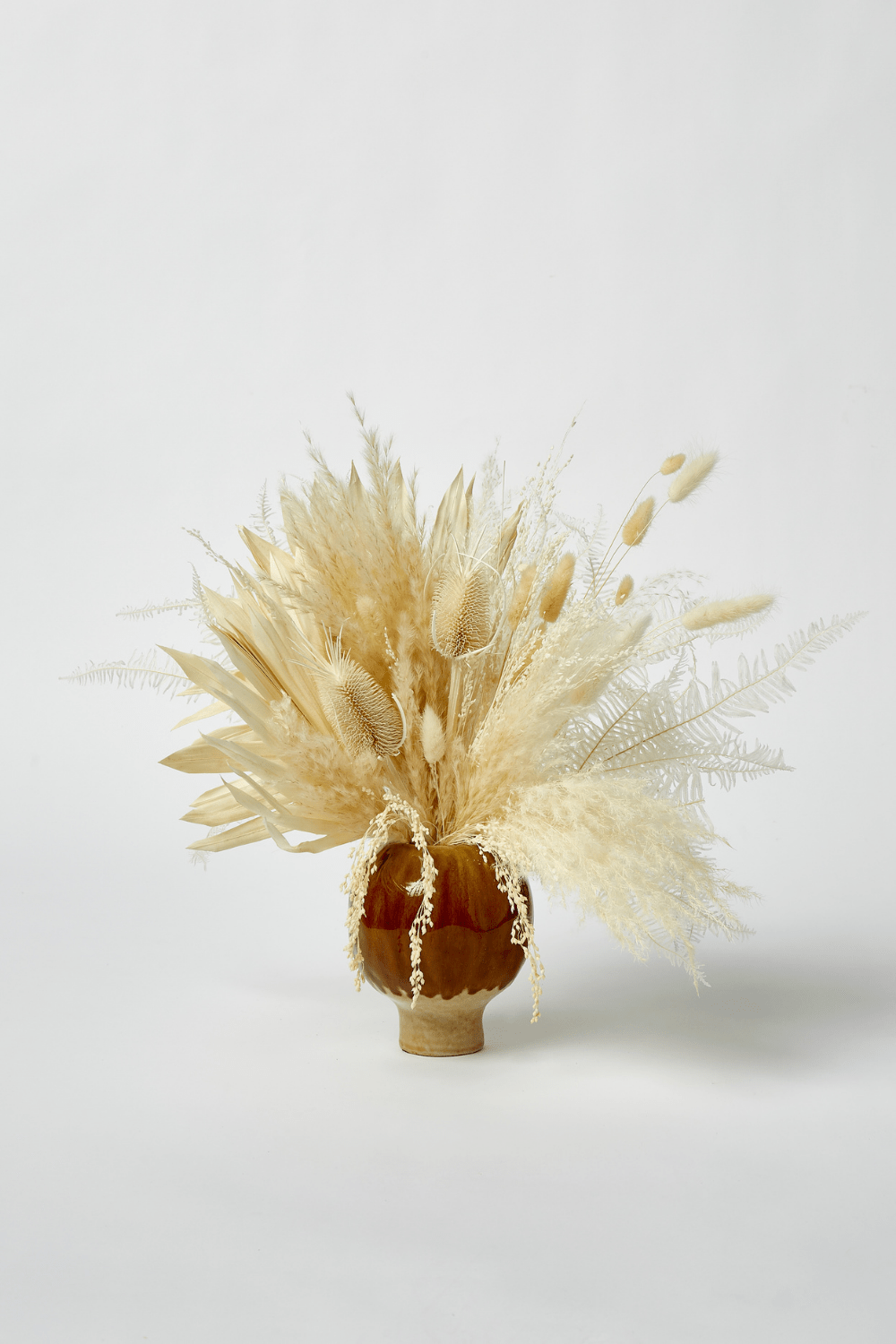 Pedestal Vase - Luxe B Co